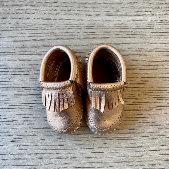 Rose Gold/Bronze Minnetonka Moccasins 1c - Picture 2 of 6